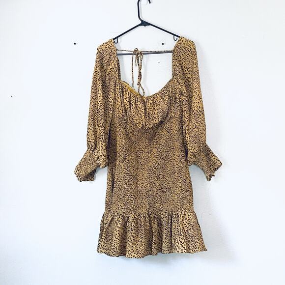 Elliatt Dress XL Leopard Print Smocked Babydoll Puff Sleeve Ruffle Low Back Mini - Picture 4 of 9